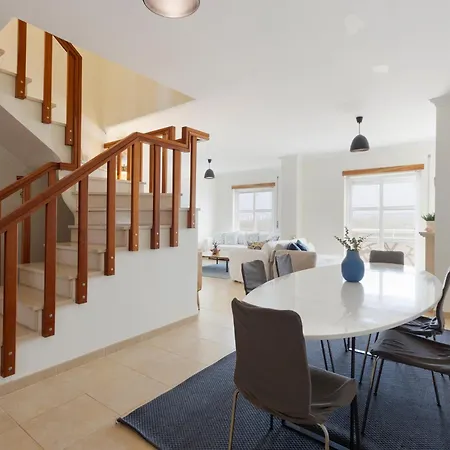 Apartment 43 - Honu House Ferrel (Leiria)
